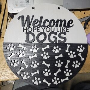 Black and White Dog Welcome Sign